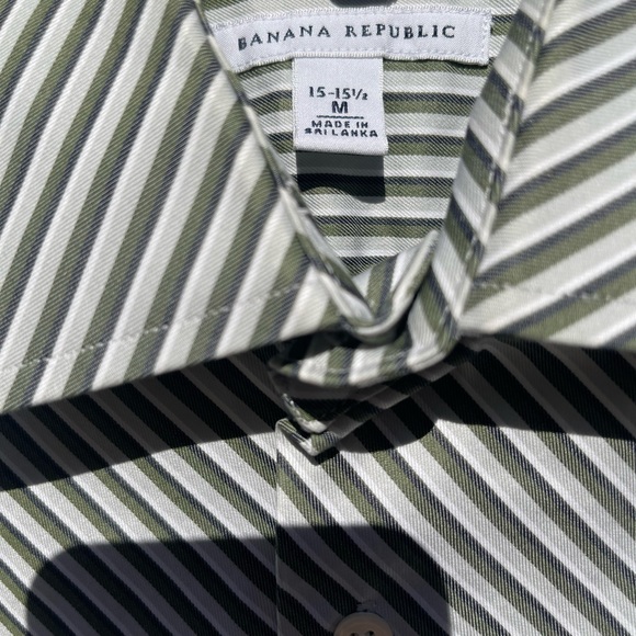 Banana Republic Mens shirt BNWOT SIZE M - Picture 4 of 4